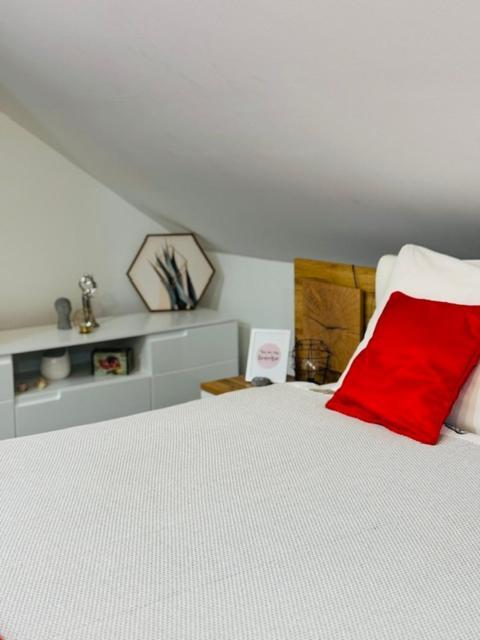 Apartments Paradise Licko Petrovo Selo エクステリア 写真